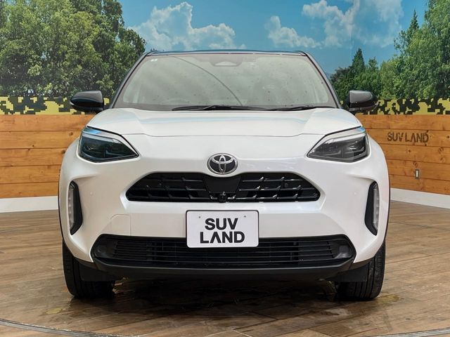 YARIS CROSS HYBRID