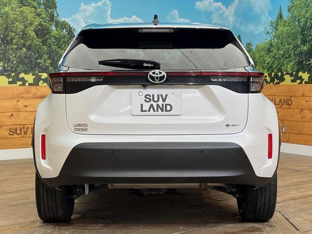 YARIS CROSS HYBRID