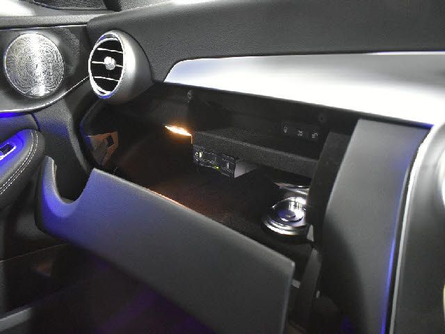 MERCEDES BENZ C class sedan HYBRID