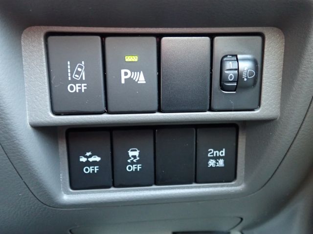 EVERY van 4WD