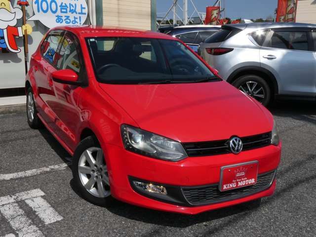 VOLKSWAGEN POLO