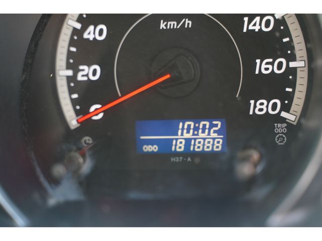 HIACE van 2WD