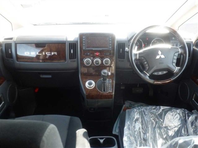 DELICA D:5 4WD