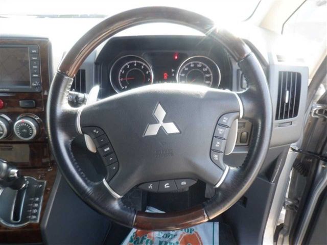 DELICA D:5 4WD
