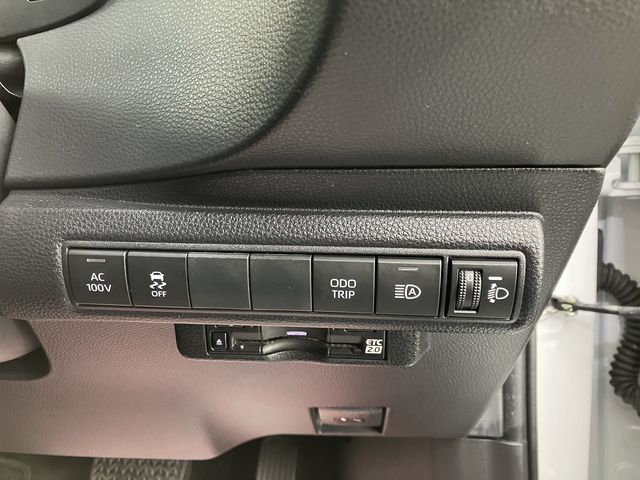 COROLLA TOURING HYBRID 4WD