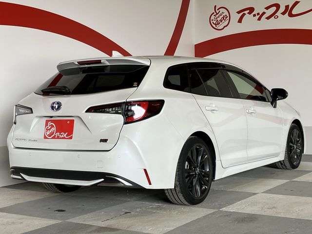 COROLLA TOURING HYBRID 4WD