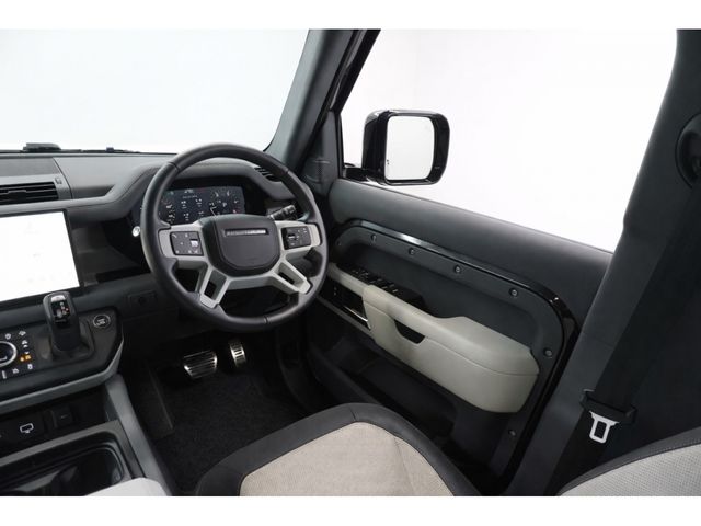 ROVER DEFENDER