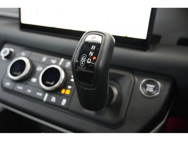 ROVER DEFENDER