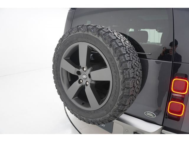 ROVER DEFENDER
