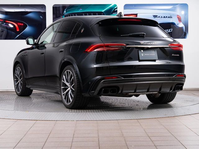 MASERATI Grecale
