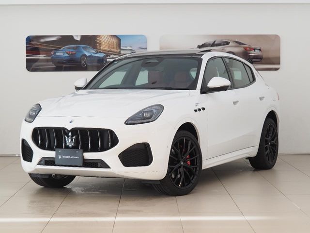 MASERATI Grecale
