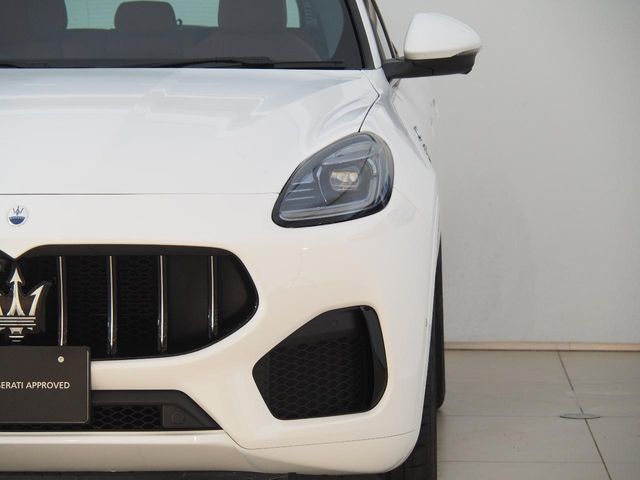 MASERATI Grecale