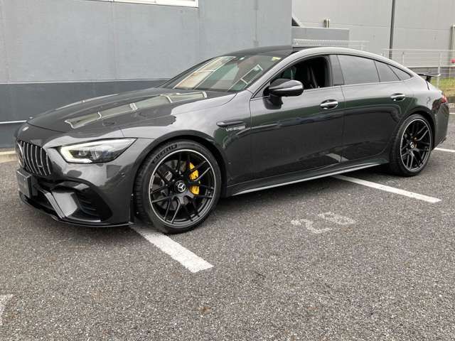 MERCEDES AMG GT 4D coupe