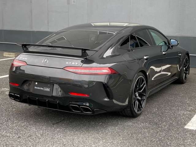 MERCEDES AMG GT 4D coupe
