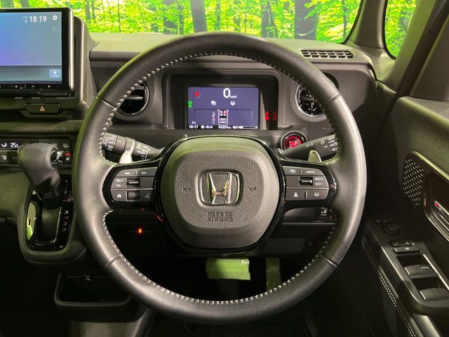 N-BOX CUSTOM 4WD