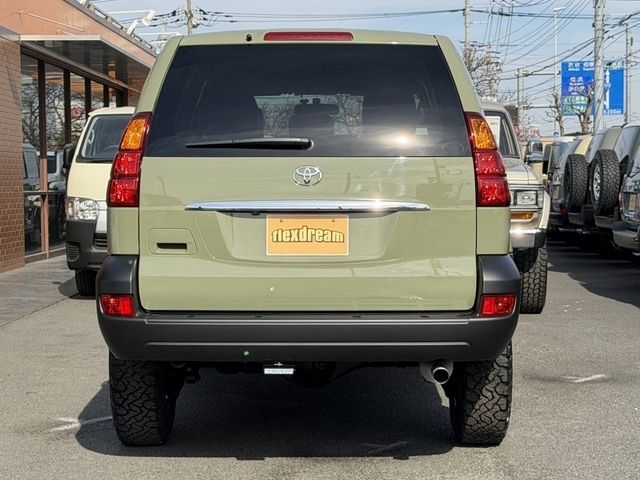 LANDCRUISER PRADO