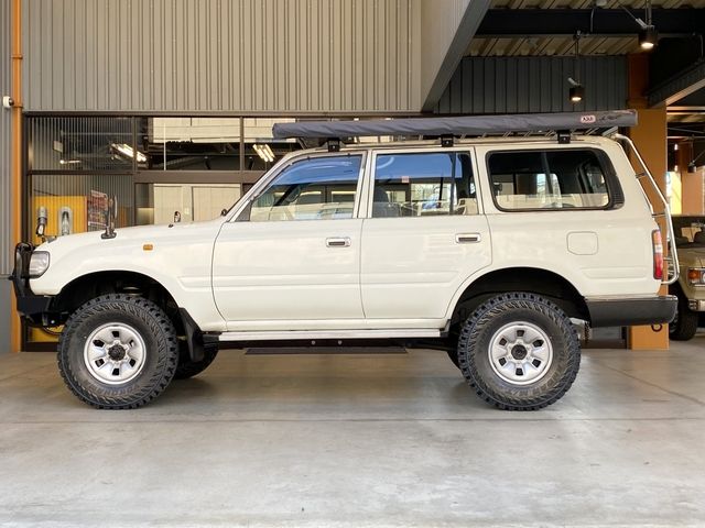 LANDCRUISER wagon