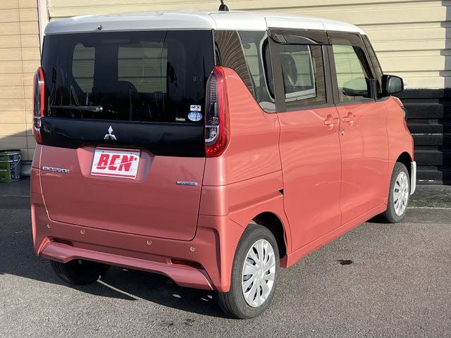 eK SPACE 4WD