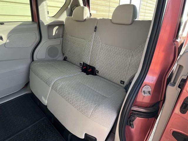 eK SPACE 4WD