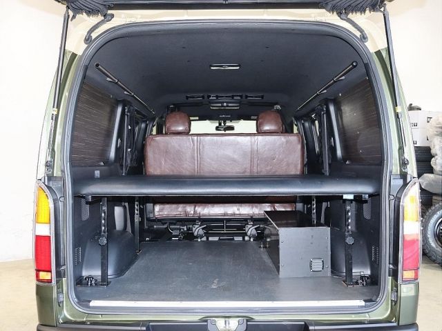 HIACE van 2WD
