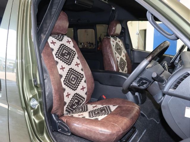 HIACE van 2WD