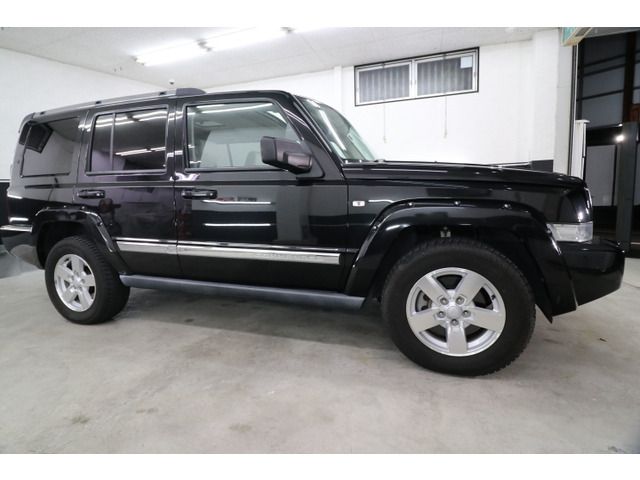 JEEP COMMANDER