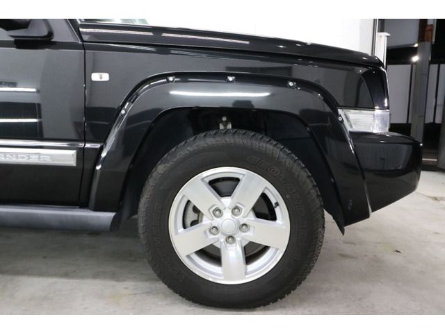 JEEP COMMANDER