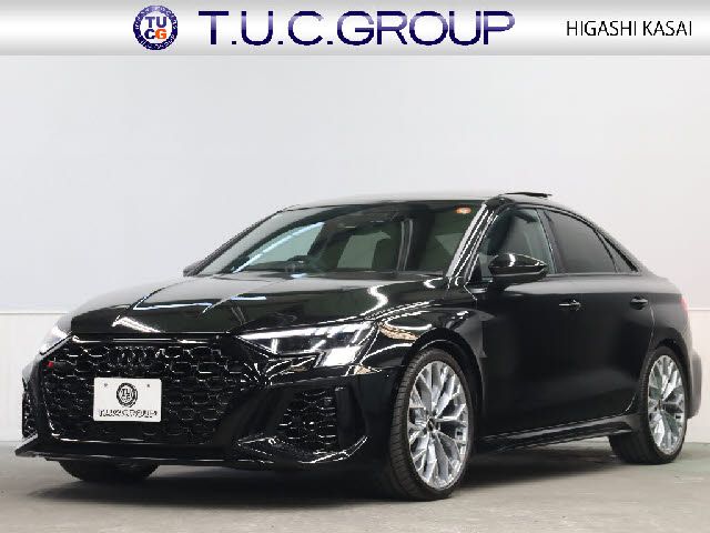 AUDI RS3 Sedan