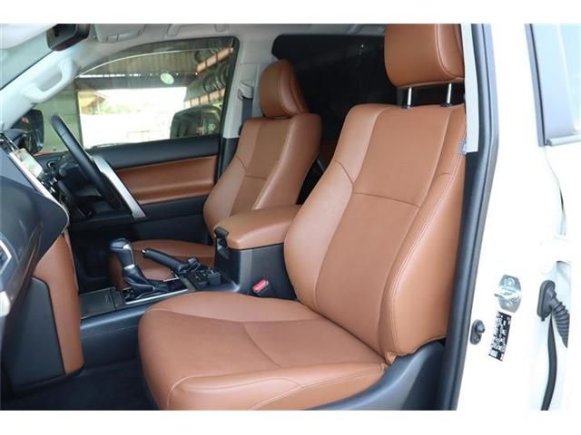 LANDCRUISER PRADO
