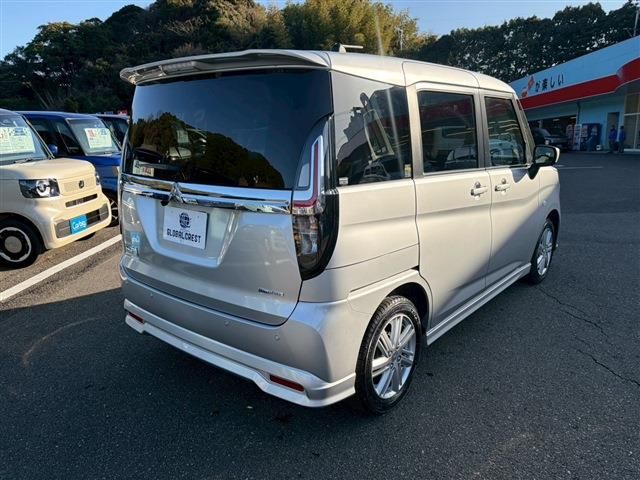 DELICA D:2 2WD