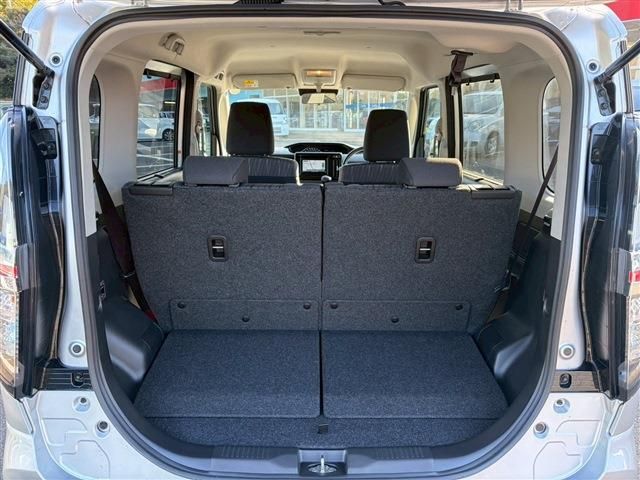 DELICA D:2 2WD