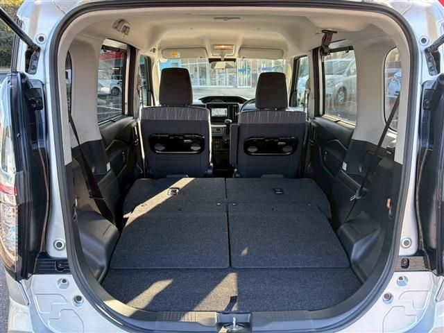 DELICA D:2 2WD
