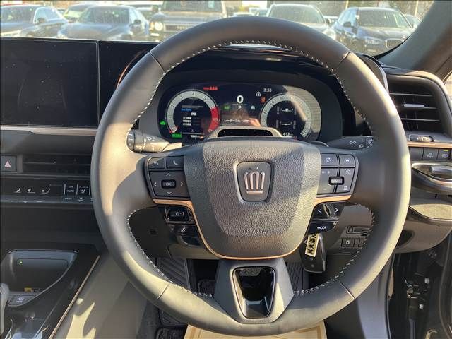 CROWN ESTATE 4WD