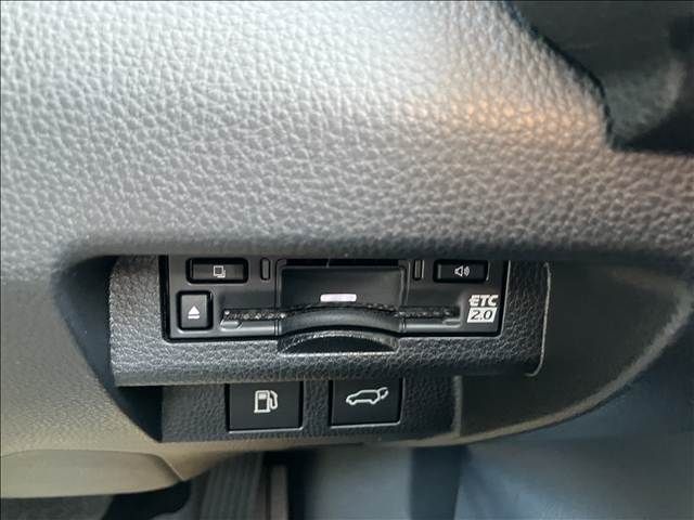 CROWN ESTATE 4WD