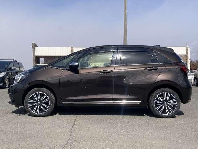 FIT e:HEV 4WD