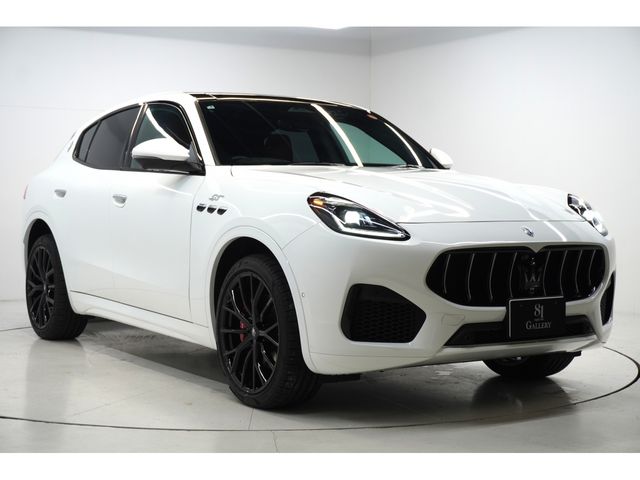 MASERATI Grecale
