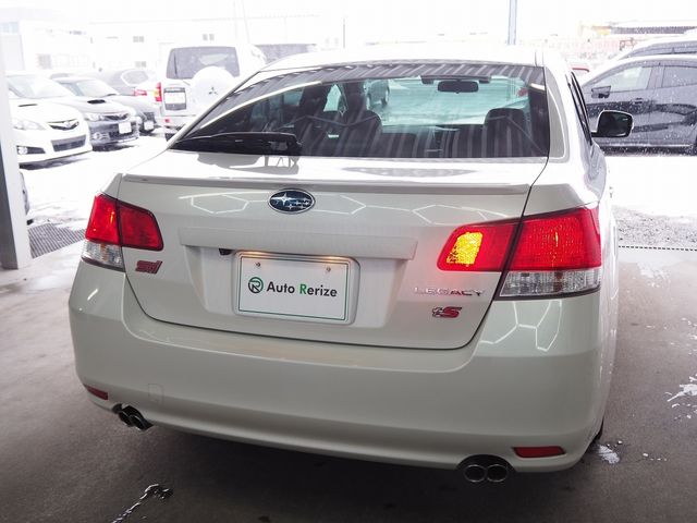LEGACY B4
