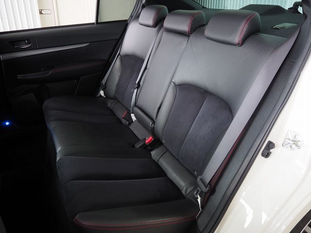 LEGACY B4