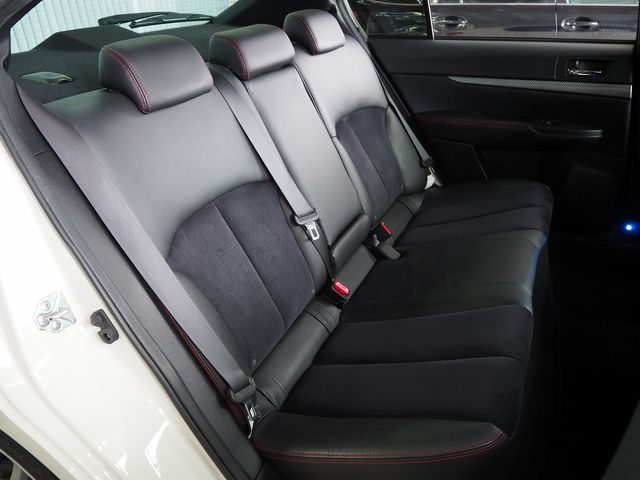 LEGACY B4