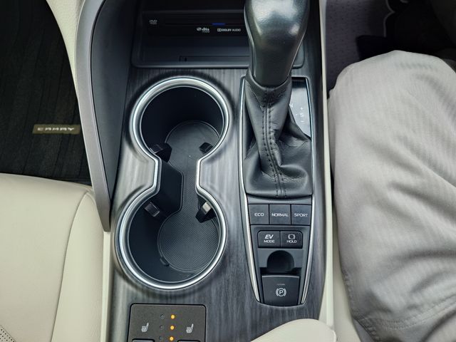 Camry Hybrid