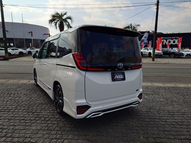 NOAH HYBRID