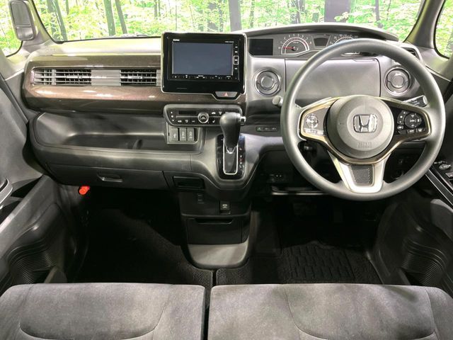 N BOX CUSTOM 4WD