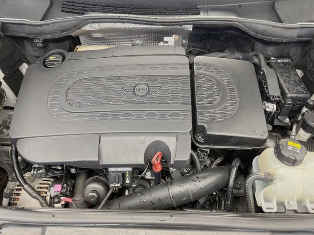BMW MINI COOPER D CROSSOVER
