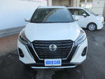 KICKS
