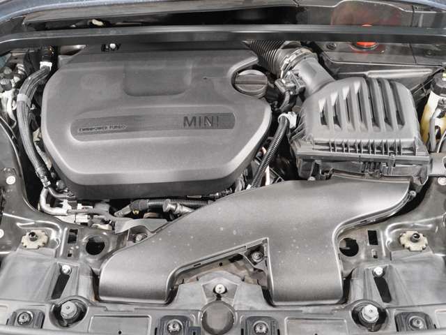 MINI COOPER D CROSSOVER