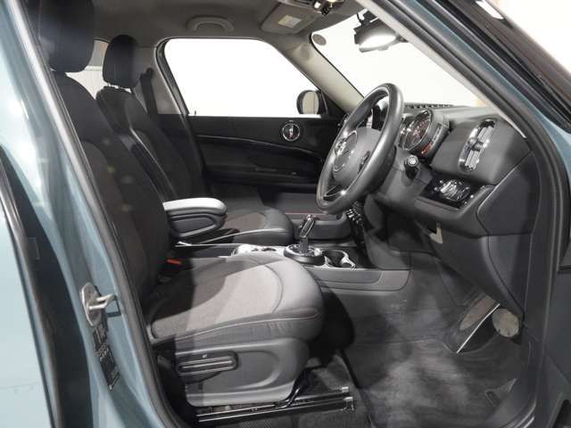 MINI COOPER D CROSSOVER
