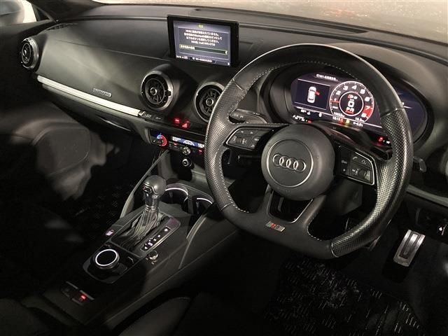 AUDI S3 SPORTBACK