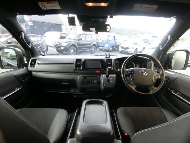 HIACE van 2WD