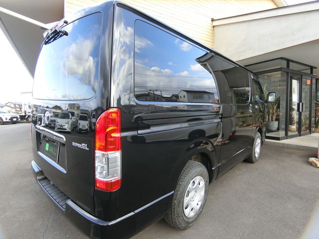 HIACE van 2WD