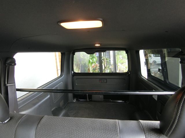 HIACE van 2WD